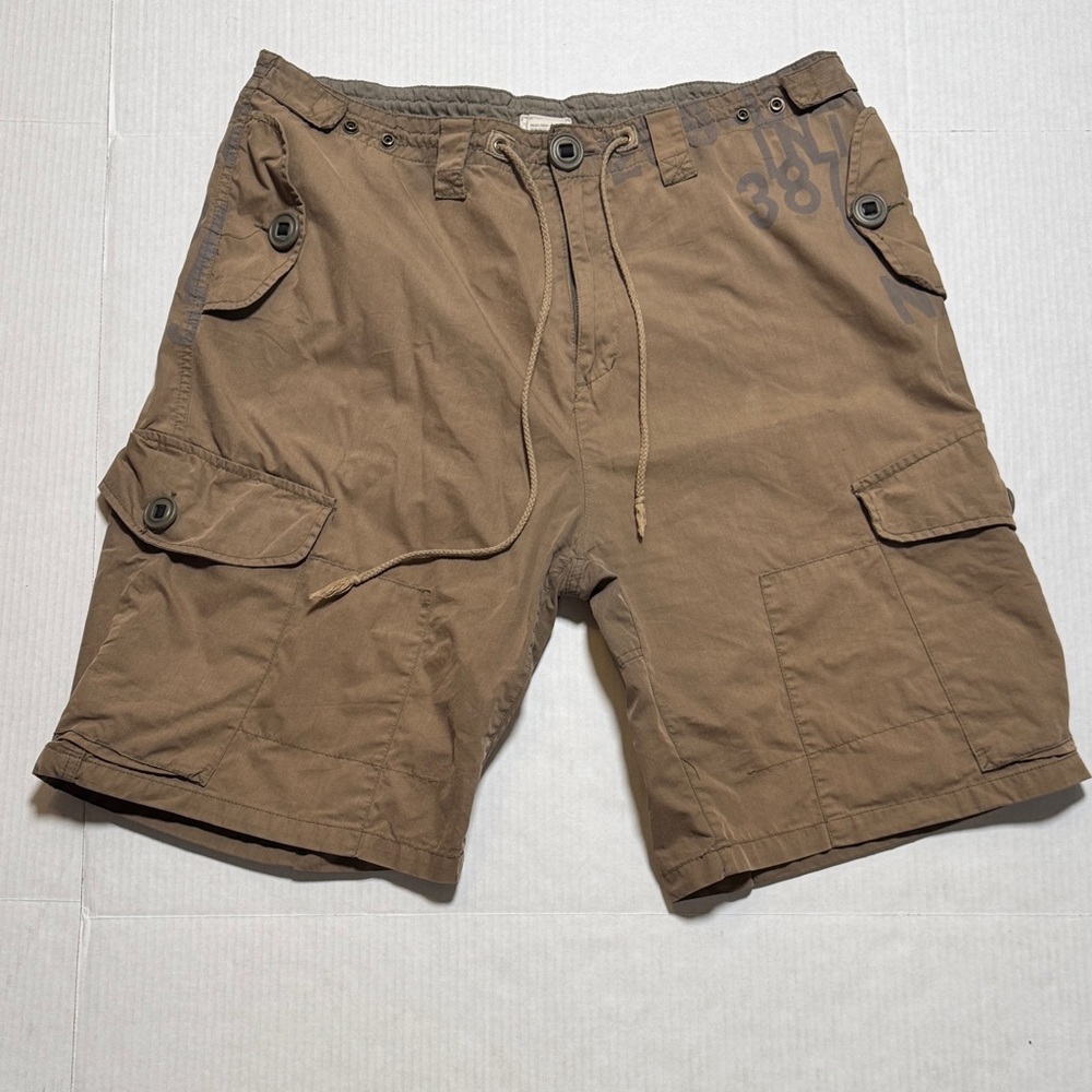 XIOS Y2K Style Men's Brown Cargo Shorts Casual Utility Style Large Buttons 40